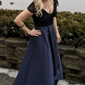 BEADED & Satin GORGEOUS Navy Bridesmaid / Wedding / Prom / Gala / Gown